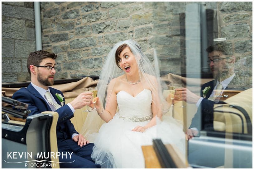 funny wedding photography